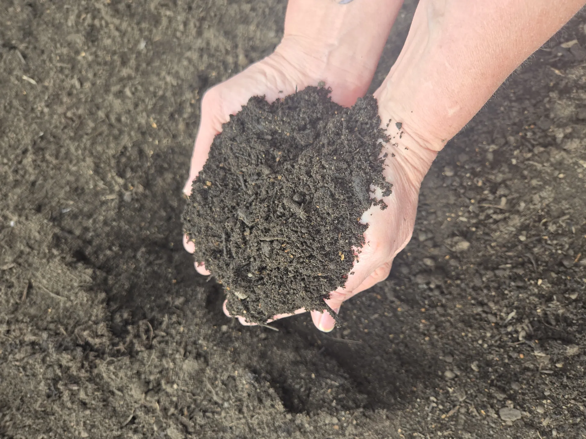 Planting Mix — G&L Bark & Supply