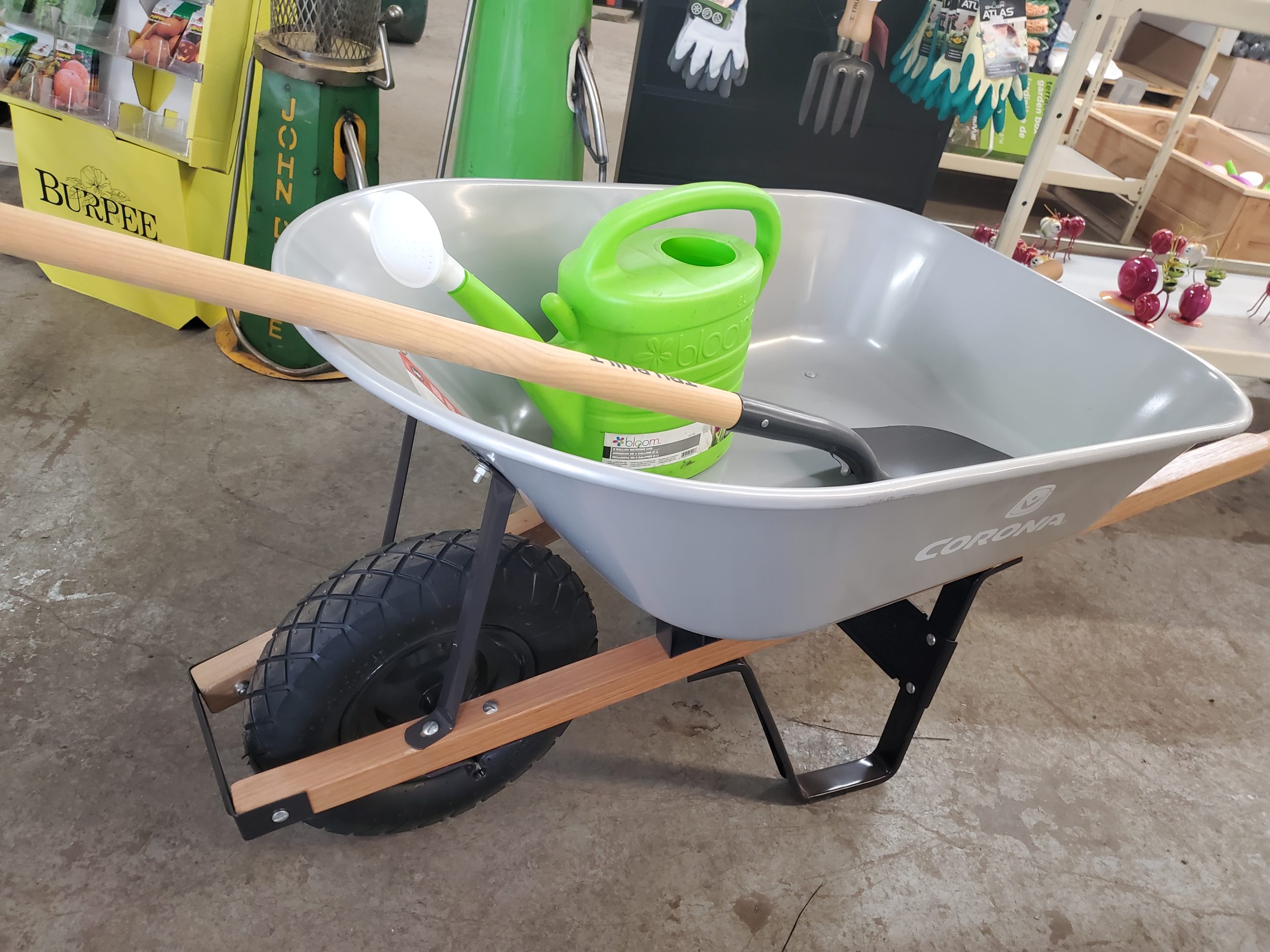 landscaping tools