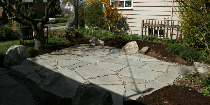 flagstone in pierce